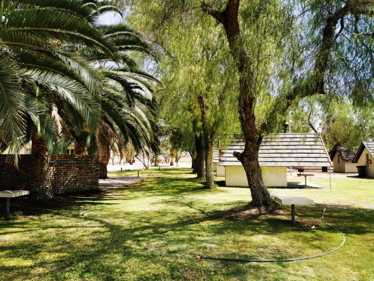 East Gate Rest Camp Apartment Buitepos Екстериор снимка
